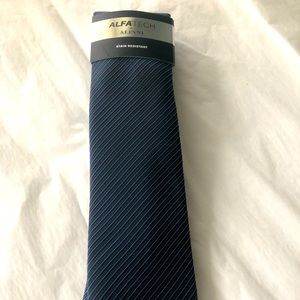 NWT Alfani Mens Tie Blue and Black striped